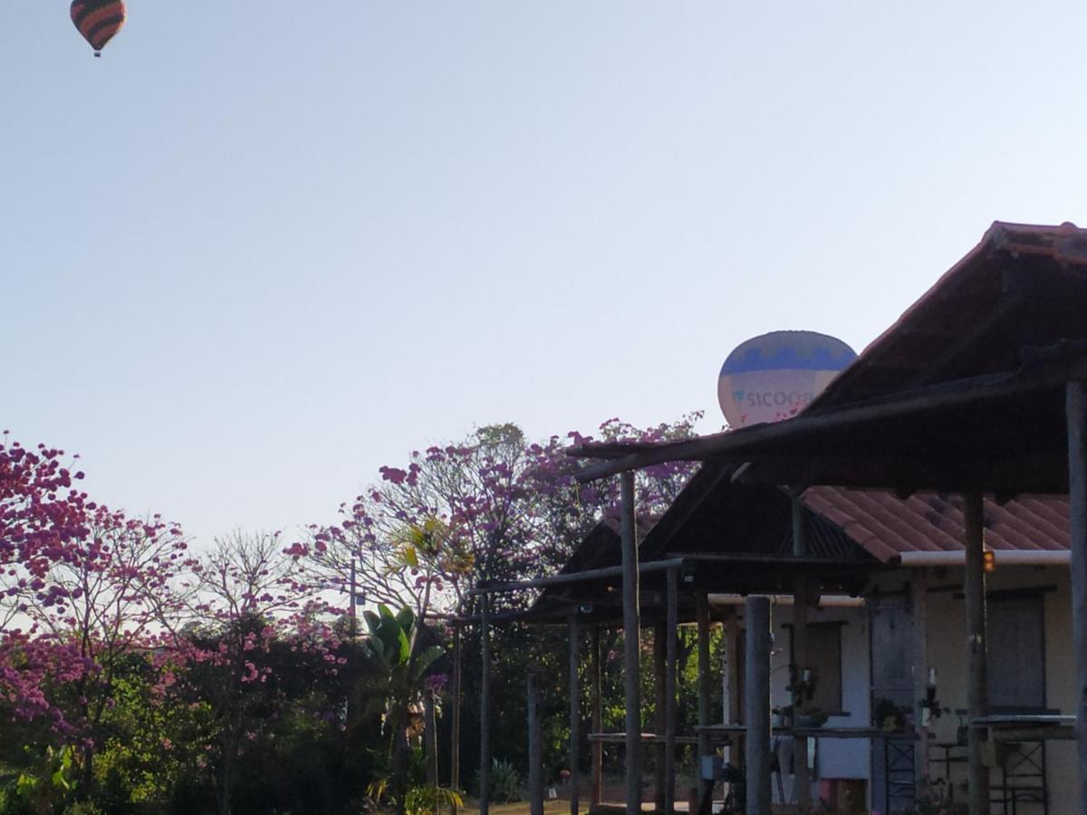 Aldeia Canastra Pousada São Roque de Minas Exterior foto